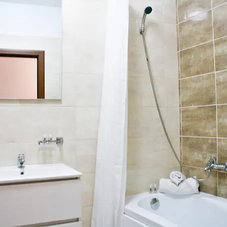 Contemporary Vibe - Paris 3 アパート クルージュ＝ナポカ