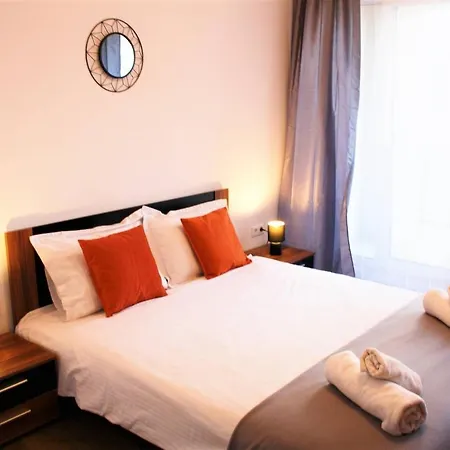 Contemporary Vibe - Paris 3 * 克卢日-纳波卡