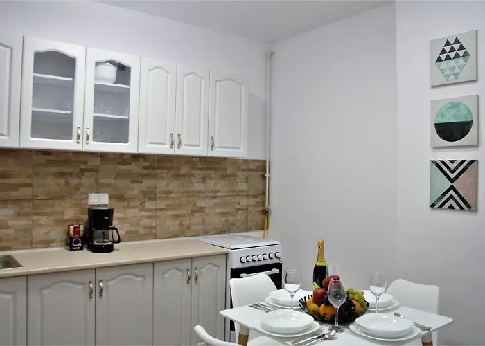 Contemporary Vibe - Paris 3 Клуж-Напока