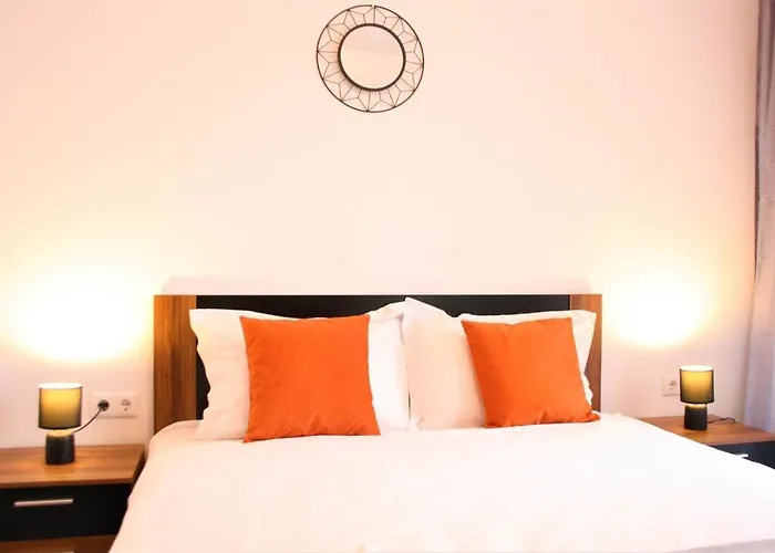 Contemporary Vibe - Paris 3 Клуж-Напока