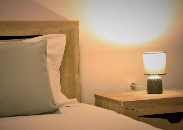 Contemporary Vibe - Paris 3 Апартаменты *